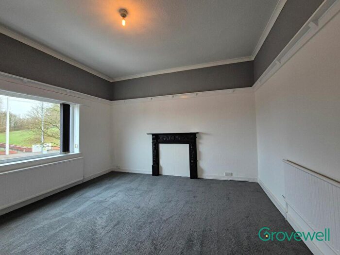 2 Bedroom Flat To Rent In Victoria Avenue, Manchester, M9