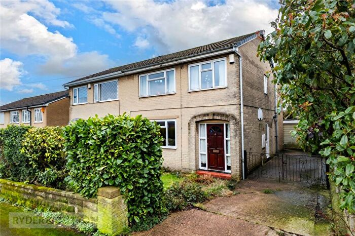 4 Bedroom Semi Detached House For Sale In Green Gardens, Golcar, Huddersfield, HD7