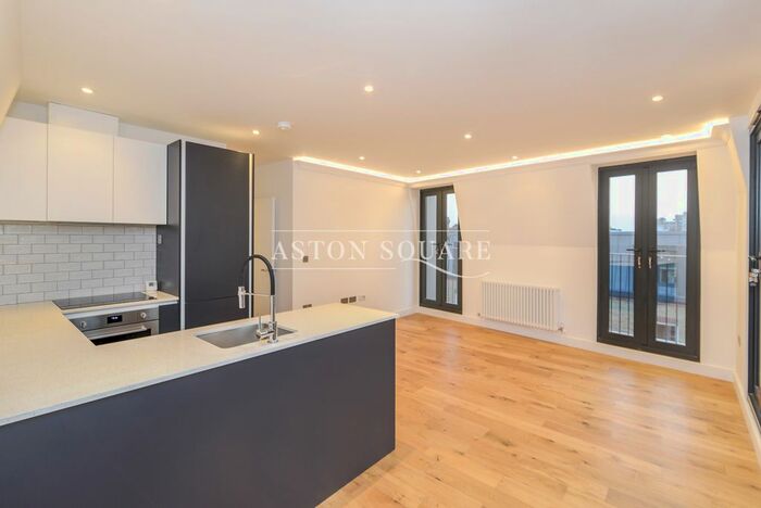 2 Bedroom Flat To Rent In Uxbridge Road, London, W13