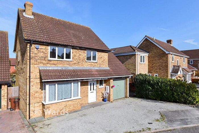 4 Bedroom Detached House For Sale In Holder Close, Lordswood, Chatham, Kent, ME5