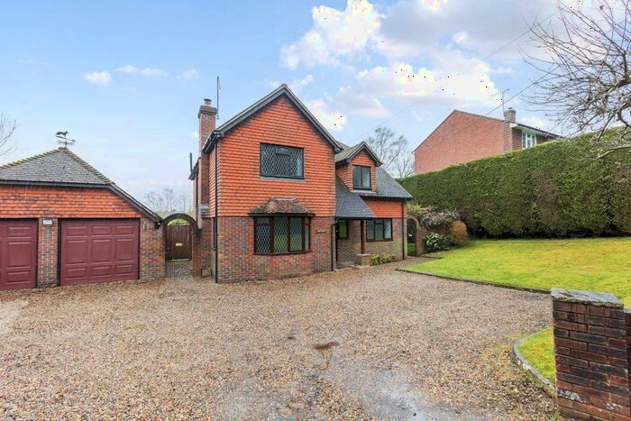 4 Bedroom Detached House To Rent In Common Road, Ightham, TN15