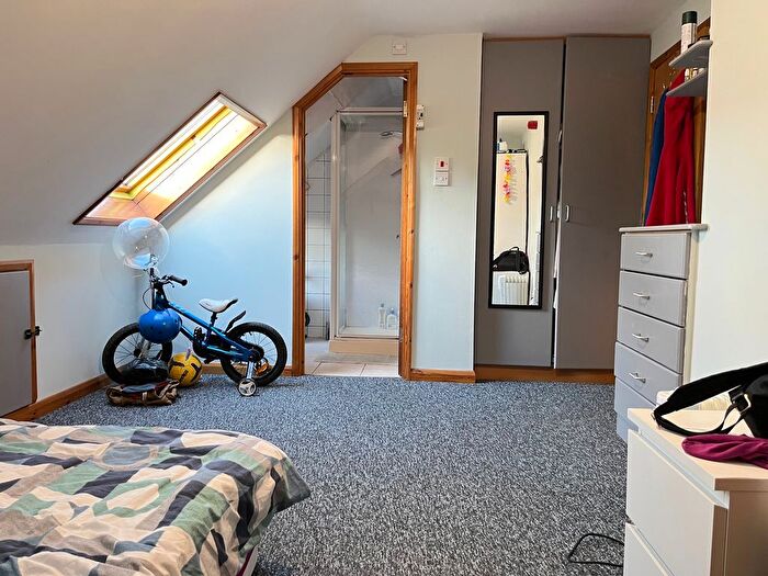 1 Bedroom Flat To Rent In White Hart Lane, Wood Green, N22