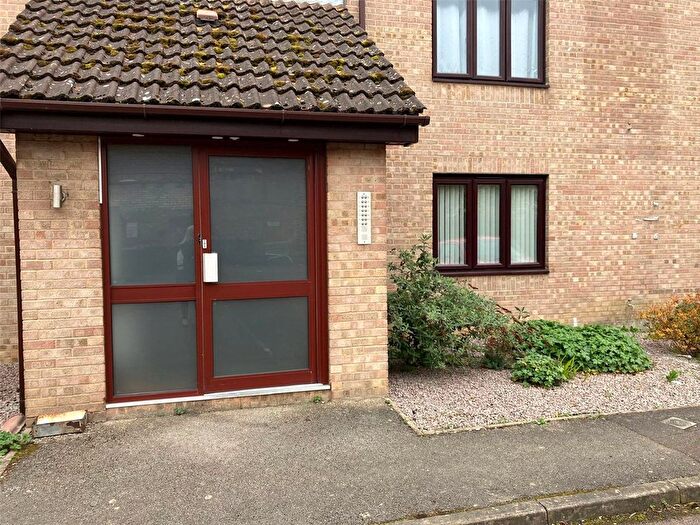 1 Bedroom Studio To Rent In Church Walk, Bourne, Lincolnshire, PE10