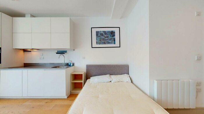 Studio To Rent In Lawrence Road, N15