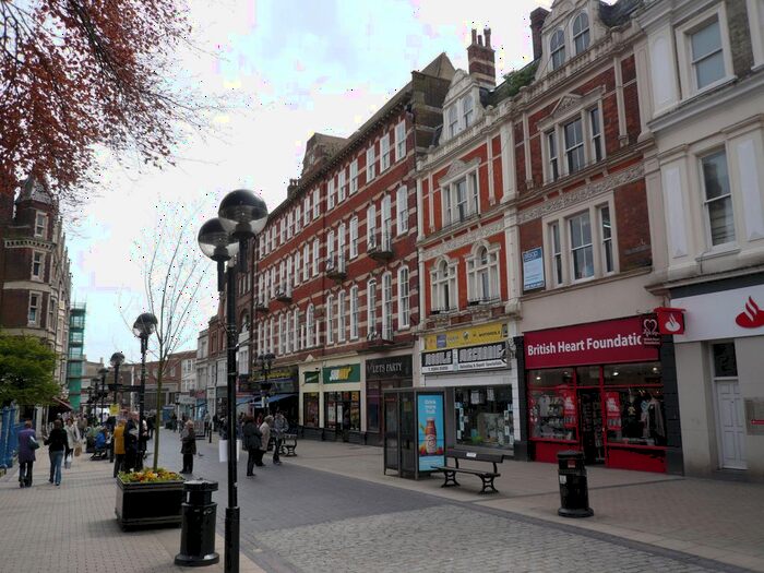 1 Bedroom Flat To Rent In New Street, Dover, CT17