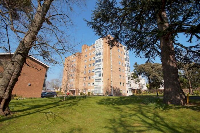 3 Bedroom Flat To Rent In Evesham Road, Cheltenham, GL52