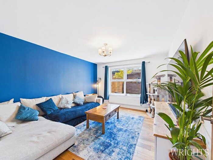 3 Bedroom Terraced House For Sale In Nursery Hill, Welwyn Garden City, AL7