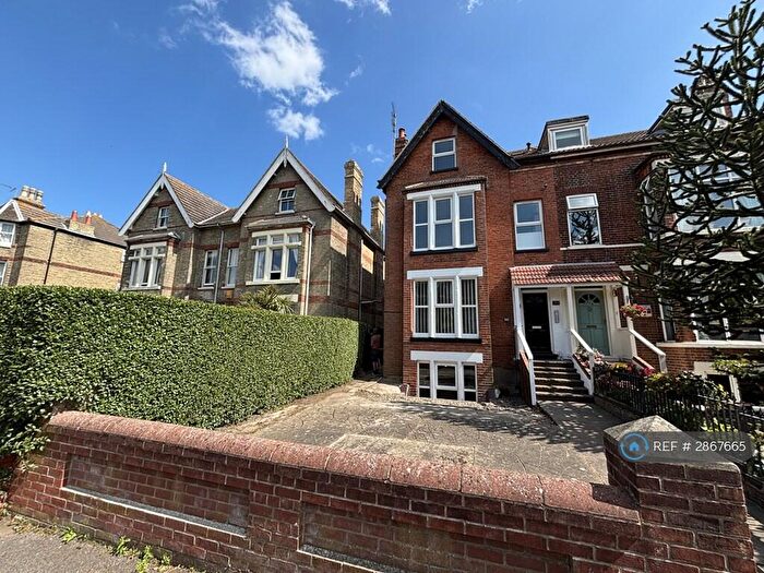 1 Bedroom Flat To Rent In London Road South, Lowestoft, NR33