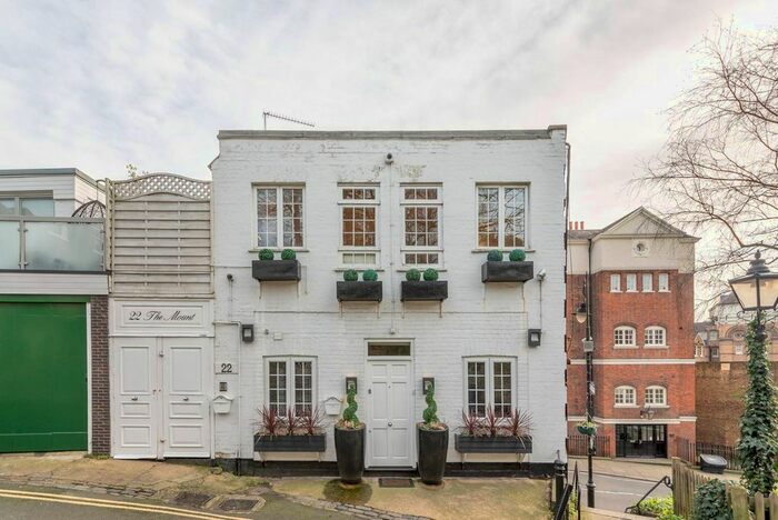 2 Bedroom Flat To Rent In The Mount, Hampstead, London, NW3
