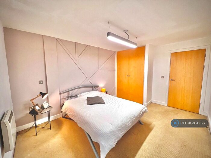 1 Bedroom Flat To Rent In Thomas Court, Bristol, BS1