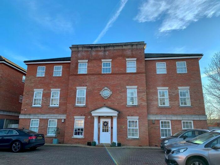 2 Bedroom Flat For Sale In Fusilier Way, Weedon, Northamptonshire, NN7