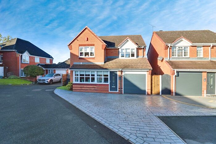 3 Bedroom Detached House For Sale In Badger Close, Huntington, Cannock, Staffordshire, WS12