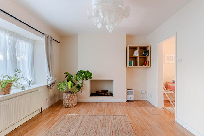 1 Bedroom Flat For Sale In Belmont Road, St. Andrews, Bristol, BS6
