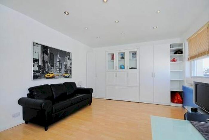 Studio To Rent In Crawford Street, Marylebone, London, W1H