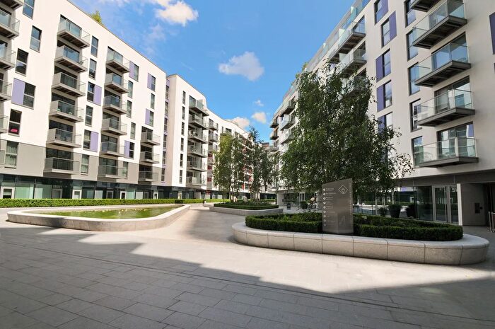 1 Bedroom Flat To Rent In Saffron Central Square, Croydon, CR0