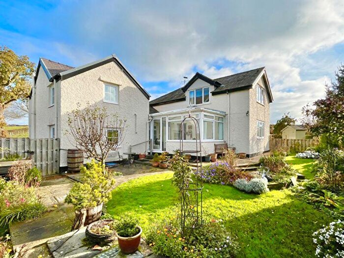 4 Bedroom Detached House For Sale In Maenan, Llanrwst, LL26