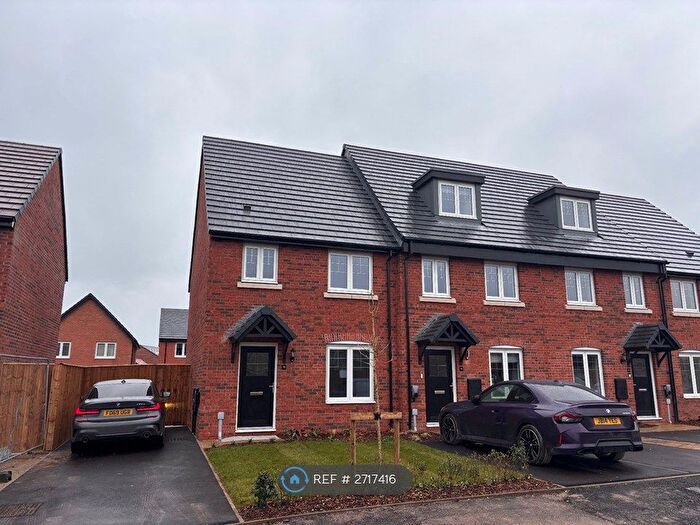 3 Bedroom Semi Detached House To Rent In Starling Way, Crewe, CW2