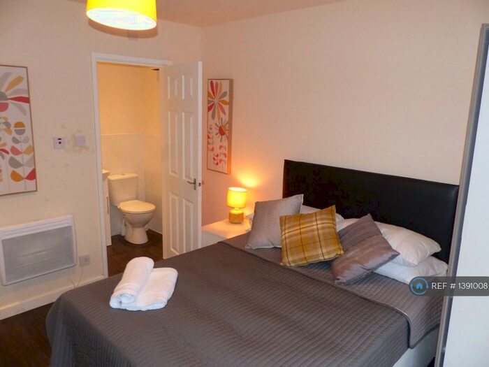 Studio To Rent In Church House, Kidsgrove, Stoke-On-Trent, ST7