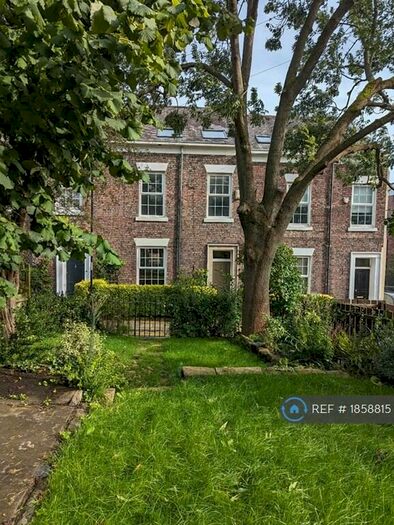 4 Bedroom Terraced House To Rent In Westgate Hill Terrace, Newcastle Upon Tyne, NE4