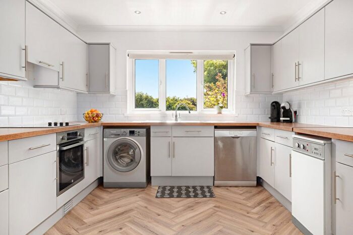 4 Bedroom Detached House For Sale In Simpson Cross, Haverfordwest, SA62