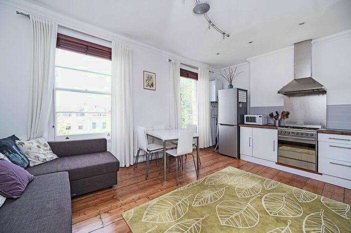 1 Bedroom Flat To Rent In Blomfield Road, Little Venice, London, W9