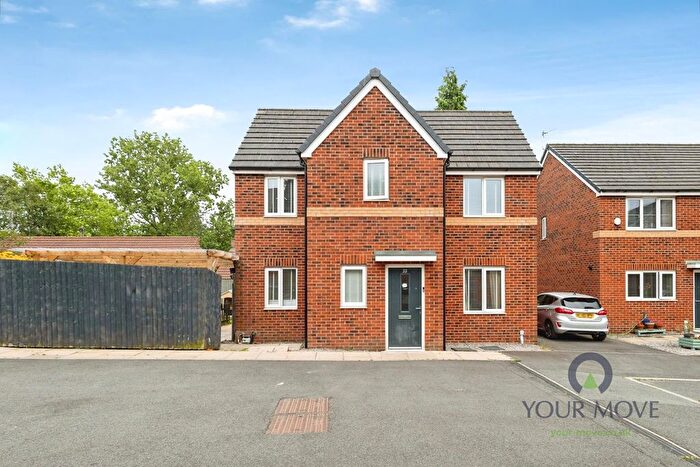 3 Bedroom Detached House For Sale In Greenhurst Crescent, Oldham, Greater Manchester, OL8