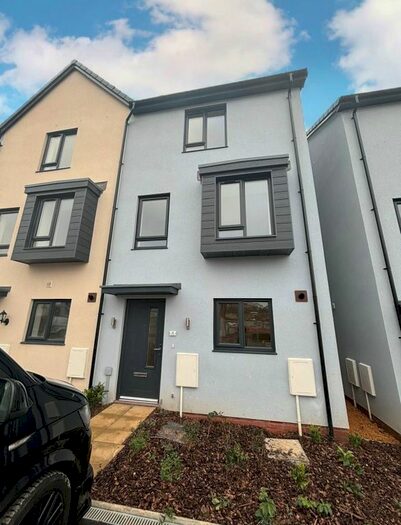 4 Bedroom Property To Rent In Ffordd Darwin, Barry, CF63