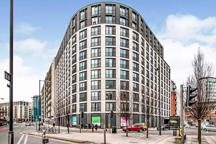1 Bedroom Apartment To Rent In Piccadilly Place, Manchester, M1