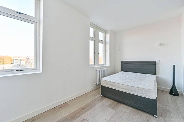 Studio To Rent In Woolwich Road, Charlton, SE7