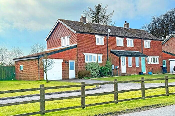 3 Bedroom Semi Detached House For Sale In Delvesridge Road, Darley, HG3