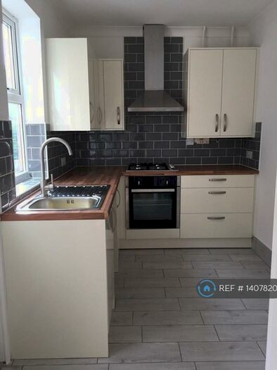 2 Bedroom Terraced House To Rent In Wood Street, Newark, NG24