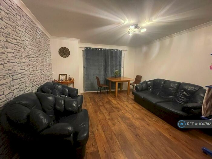 2 Bedroom Flat To Rent In Craighall Road, Glasgow, G4