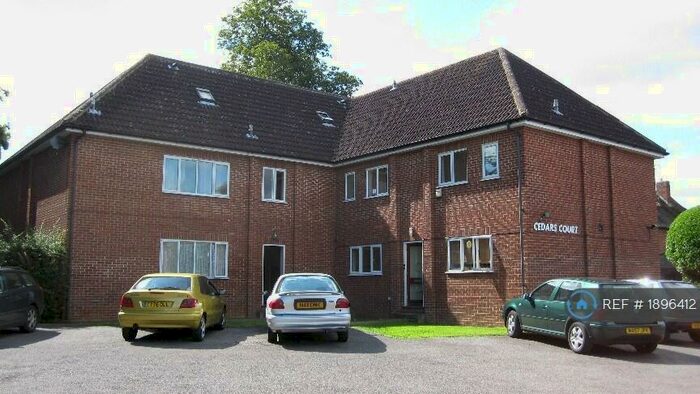 Studio To Rent In The Cedars, Guildford, GU1