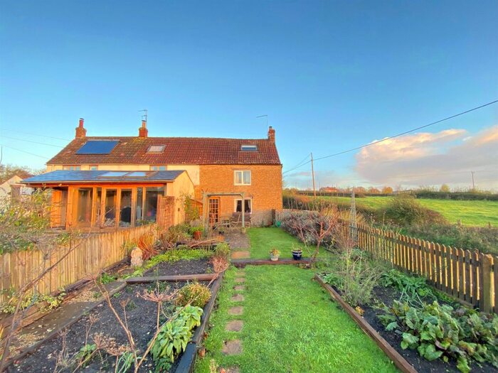 3 Bedroom Property For Sale In Vinney Lane, Blatchbridge, Frome, BA11