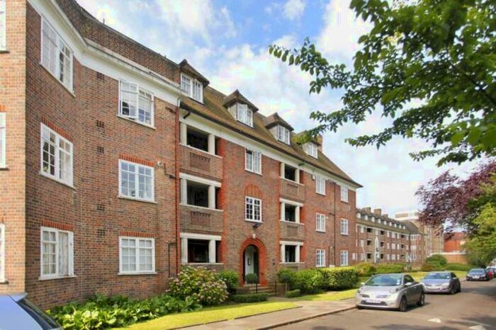 2 Bedroom Flat To Rent In Lyttelton Road, Hampstead Garden Suburb, N2