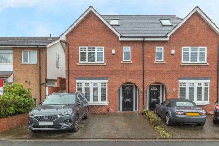 4 Bedroom Semi-Detached House To Rent In Longmore Road, Shirley, Solihull, B90