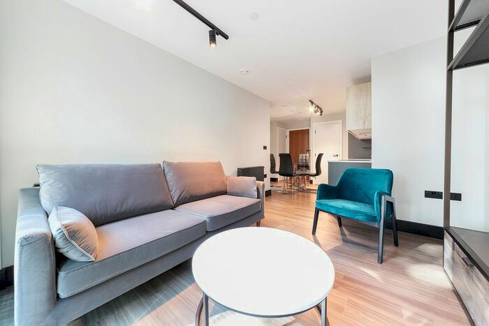 1 Bedroom Flat To Rent In Tower Bridge Road, London, SE1