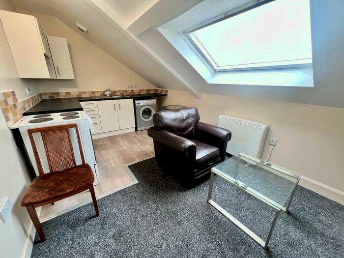 1 Bedroom Apartment To Rent In Murton Street, Sunderland, SR1