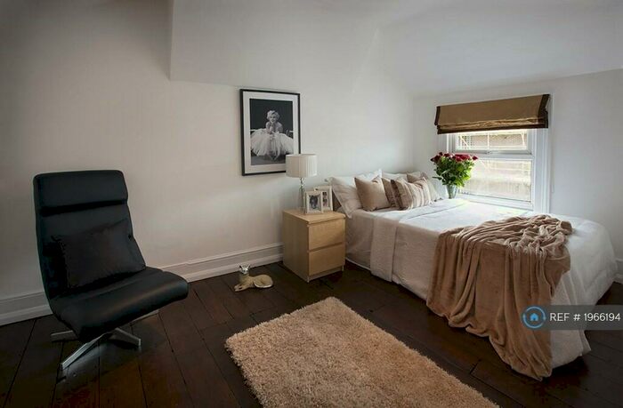 1 Bedroom Maisonette To Rent In Marischal Road, London, SE13