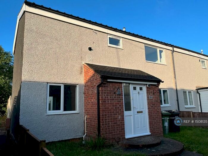 3 Bedroom Semi-Detached House To Rent In Longdon Close, Redditch, B98