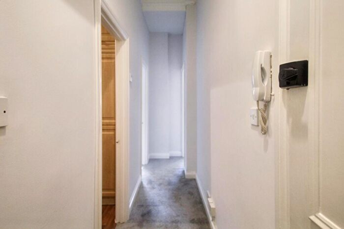 1 Bedroom Flat To Rent In Fortess Road (), Tufnell Park, NW5