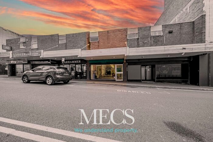 Detached House To Rent In Freer Street, Walsall, WS1