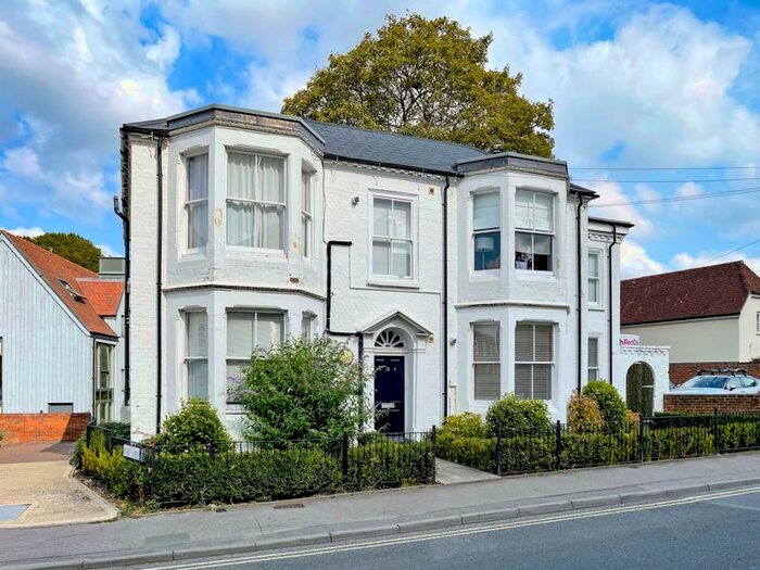 1 Bedroom Flat To Rent In Wallingford Street, Wantage, OX12