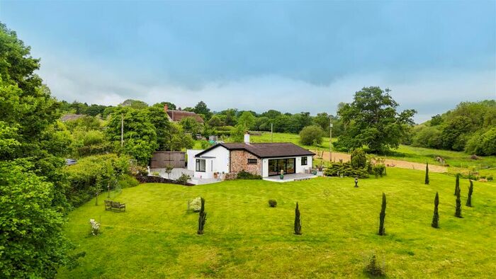 3 Bedroom Farm House For Sale In Stockland, EX14