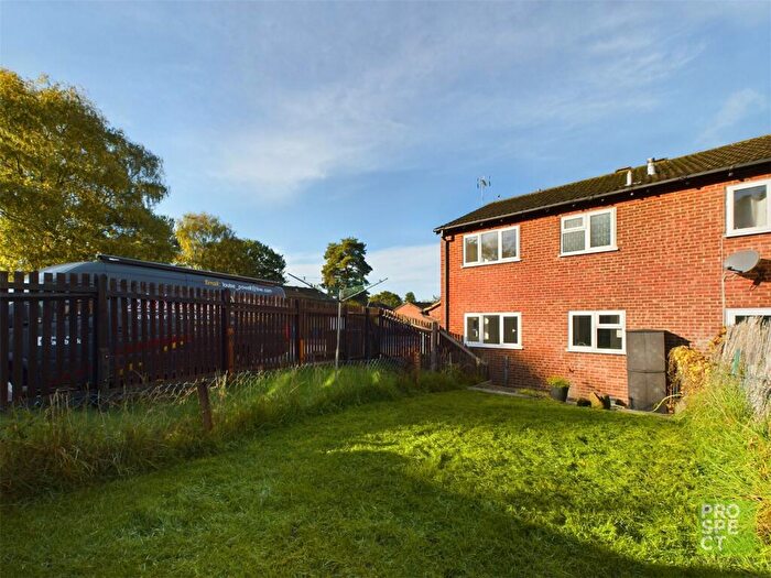 1 Bedroom End Of Terrace House To Rent In Merton Close, Owlsmoor, Sandhurst, Berkshire, GU47