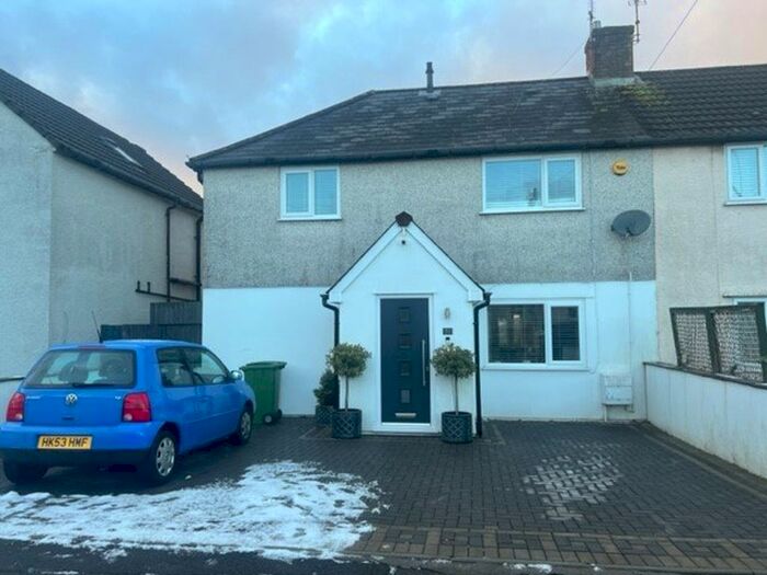 4 Bedroom Property To Rent In Llantrisant Road, Beddau, Pontypridd, CF38