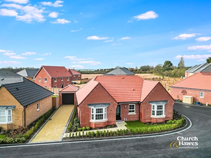 3 Bedroom Detached Bungalow For Sale In Maldon Road, Burnham On Crouch, CM0