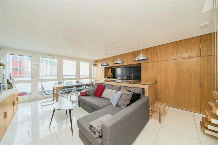 2 Bedroom Flat To Rent In Woodchester Square, London, W2
