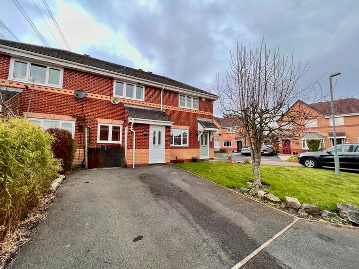 2 Bedroom Mews To Rent In Cloughfield, Penwortham, Preston, PR1