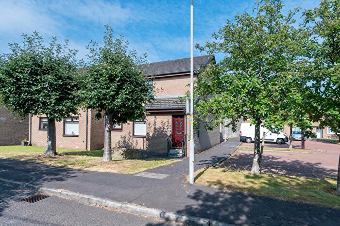 2 Bedroom Flat To Rent In Park Road, Hamilton, South Lanarkshire, ML3